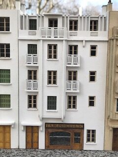 Immeuble 4 étages années 50-60 "Le PAISHINA"